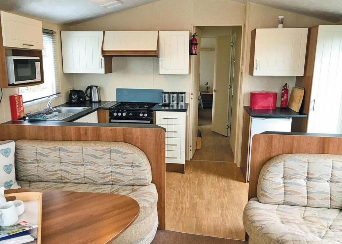 Fishguard Bay Resort Llanllawer エクステリア 写真