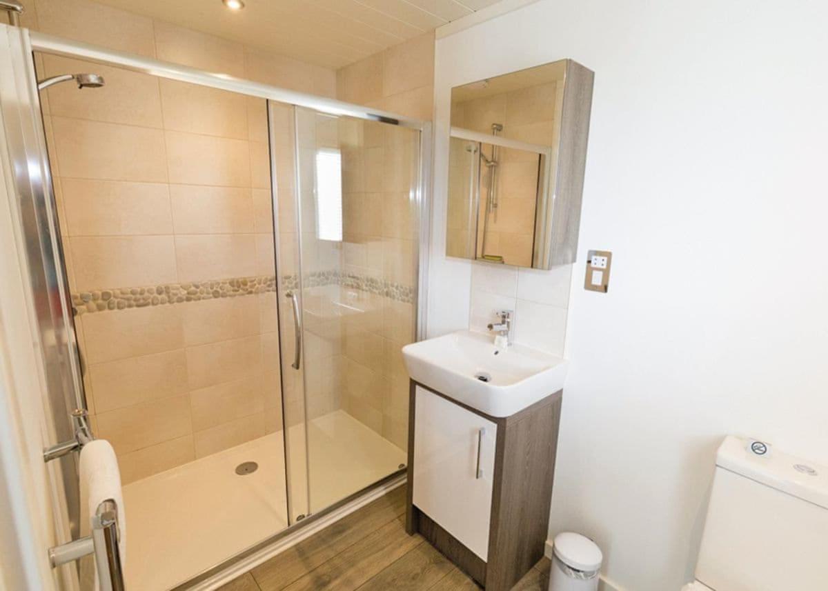 Fishguard Bay Resort Llanllawer エクステリア 写真