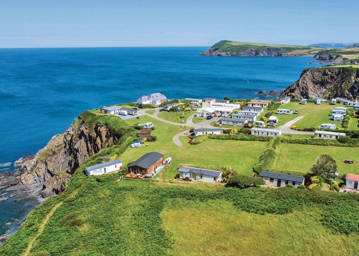 Fishguard Bay Resort Llanllawer エクステリア 写真